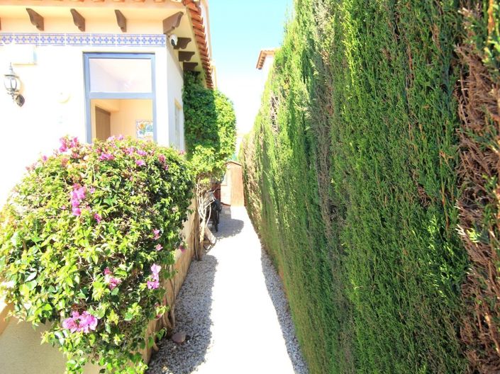 Image No.6-2 Bed Villa for sale