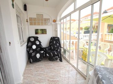 49585beautifullypresented2bedroom2bathroomend