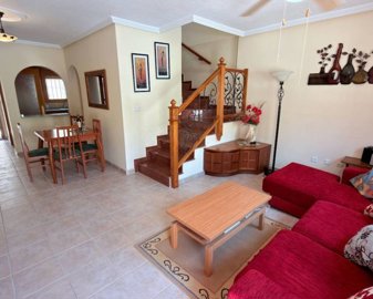 49587twobedroomtownhousewithgreatoutdoorspace