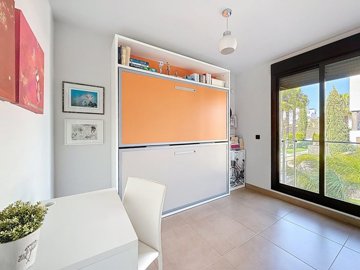 49586apartmentonlaramblasgolf050626111142lasr