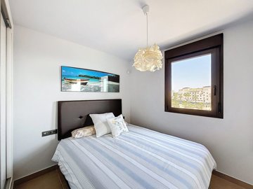 49586apartmentonlaramblasgolf050626111142aven