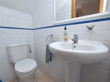 49590twobedroomsofiastyletownhouseonlafincago