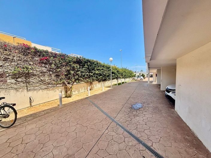 Image No.12-2 Bed Apartment for sale