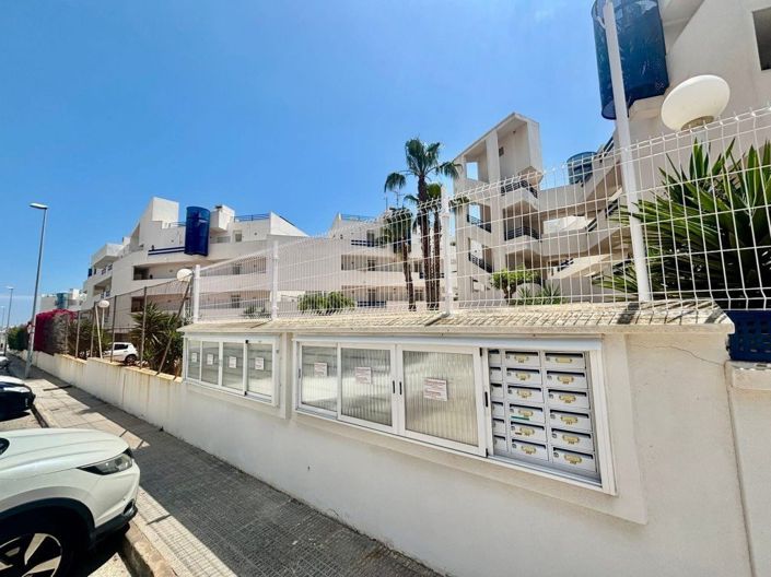 Image No.13-2 Bed Apartment for sale