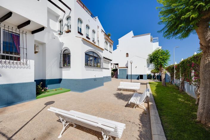Image No.21-2 Bed Apartment for sale
