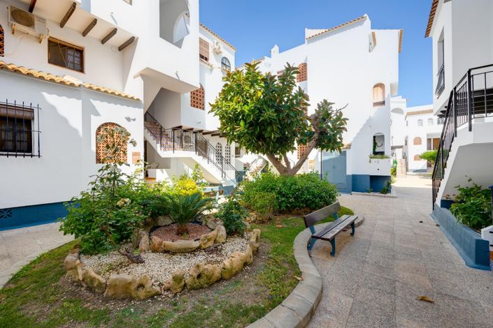 Image No.24-2 Bed Apartment for sale