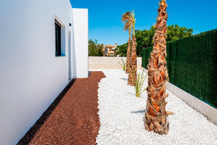 Image No.12-3 Bed Villa for sale