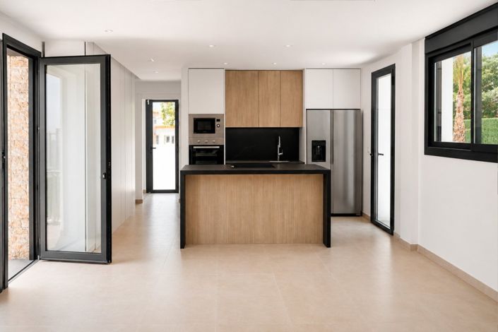 Image No.4-3 Bed Villa for sale