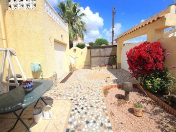 49606charmingtwobedroomvillawithitsownpooland