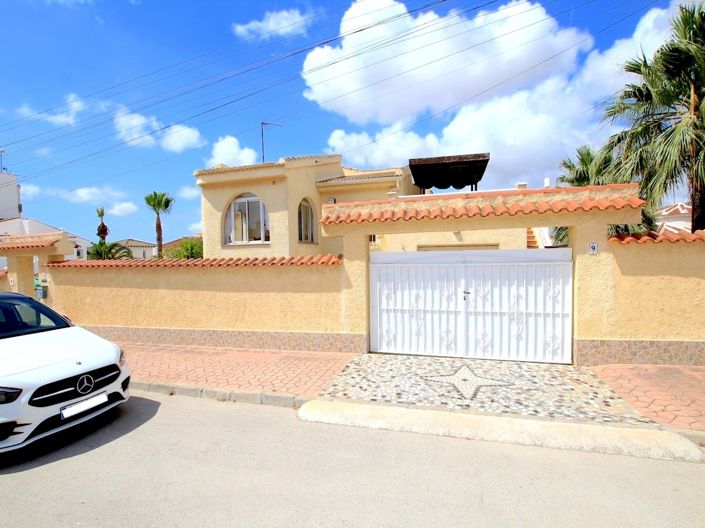 Image No.2-Villa de 2 chambres à vendre à Ciudad Quesada