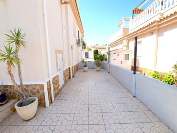 49615wonderfultwobedroombungalowwithpoolandmo