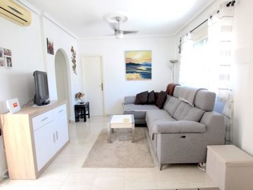 49615wonderfultwobedroombungalowwithpoolandmo
