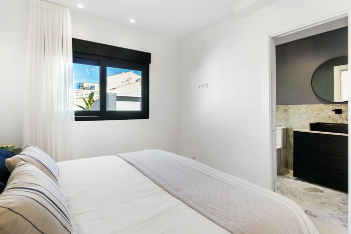 Image No.19-3 Bed Villa for sale