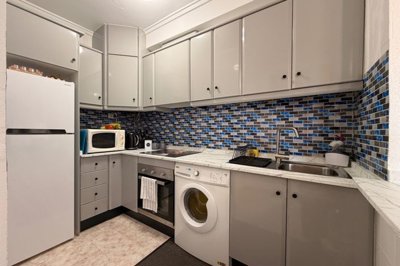 49621twobedroomgardenapartmentwithstunningvie