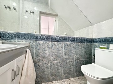 49620roomytwobedroomtownhousewithuseofacommun