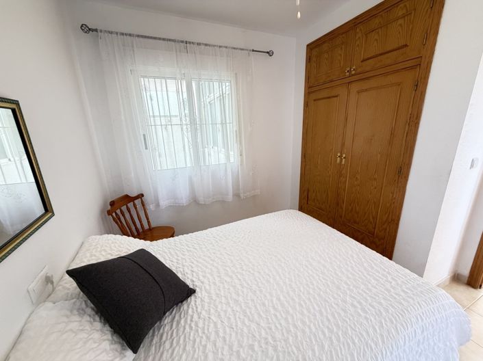 Image No.11-2 Bed Apartment for sale
