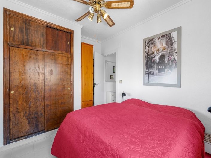Image No.21-2 Bed Apartment for sale
