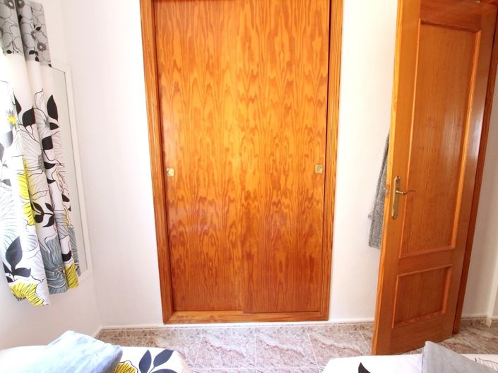 Image No.21-2 Bed Apartment for sale
