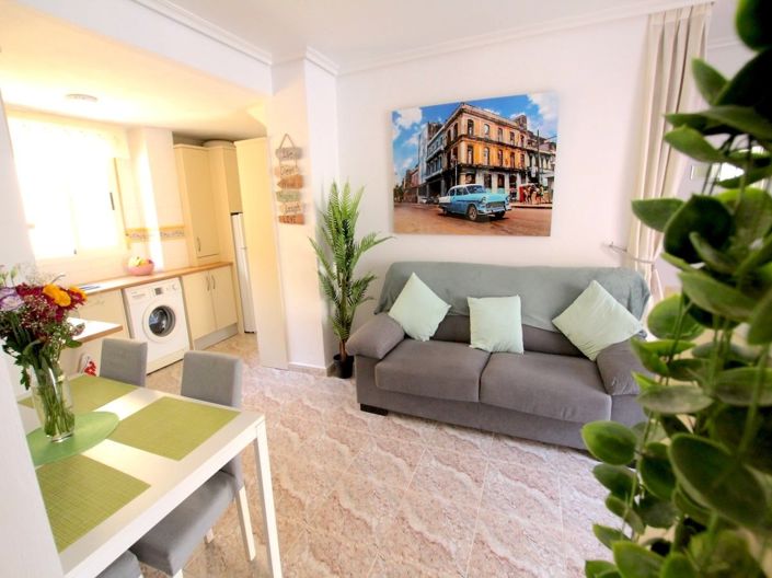 Image No.22-2 Bed Apartment for sale