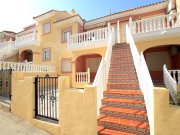 49628stylishtwobedroomtopfloorapartmentwithpr