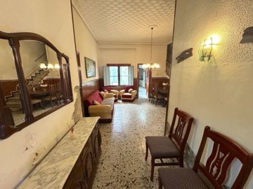 49629spacious5bedroomvillagetownhousewithexce