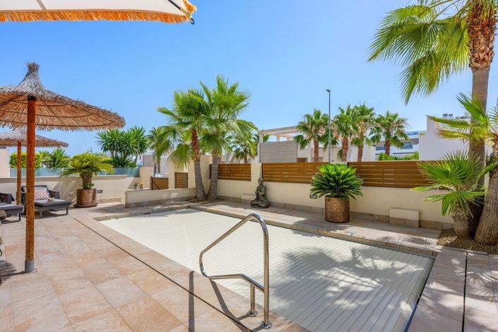 Image No.29-3 Bed Villa for sale