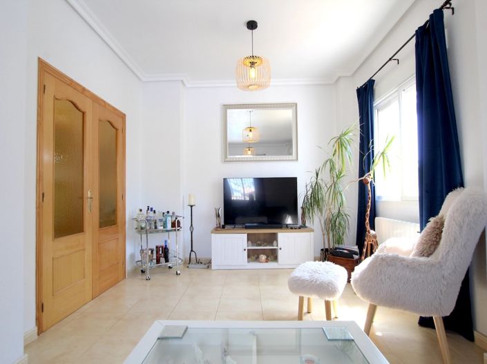 Image No.20-5 Bed Villa for sale