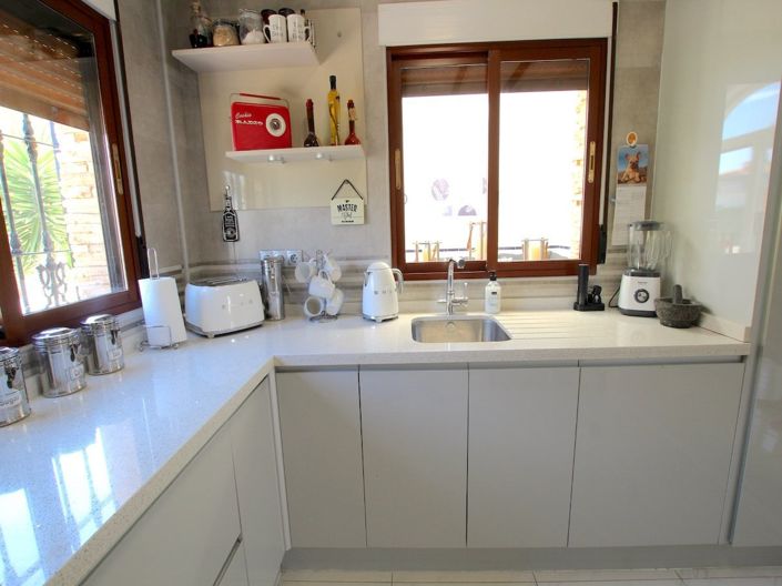 Image No.19-3 Bed Villa for sale