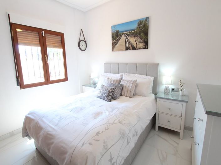 Image No.26-3 Bed Villa for sale