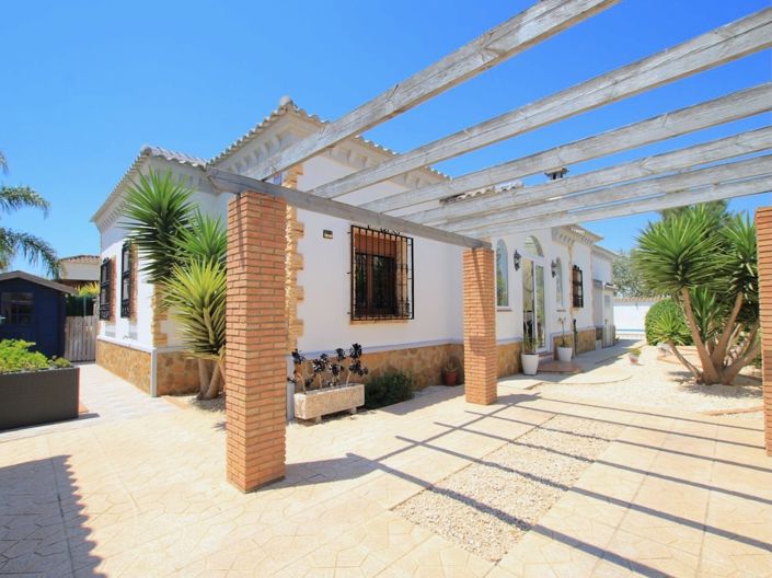 Image No.3-3 Bed Villa for sale