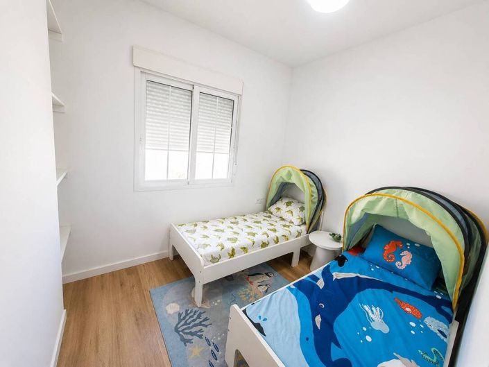 Image No.10-3 Bed Townhouse for sale
