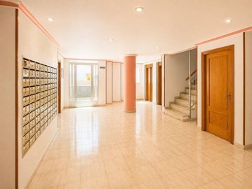 496622bedroomapartmentjust200metresfromacequi