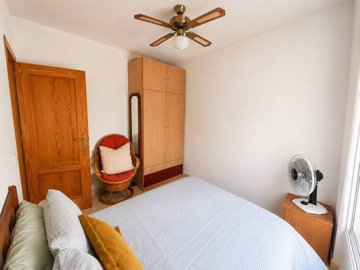 496622bedroomapartmentjust200metresfromacequi