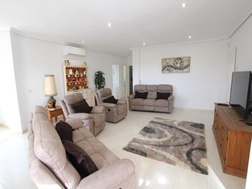 49668impressive5bedroomvillainlomasdedonjuan1