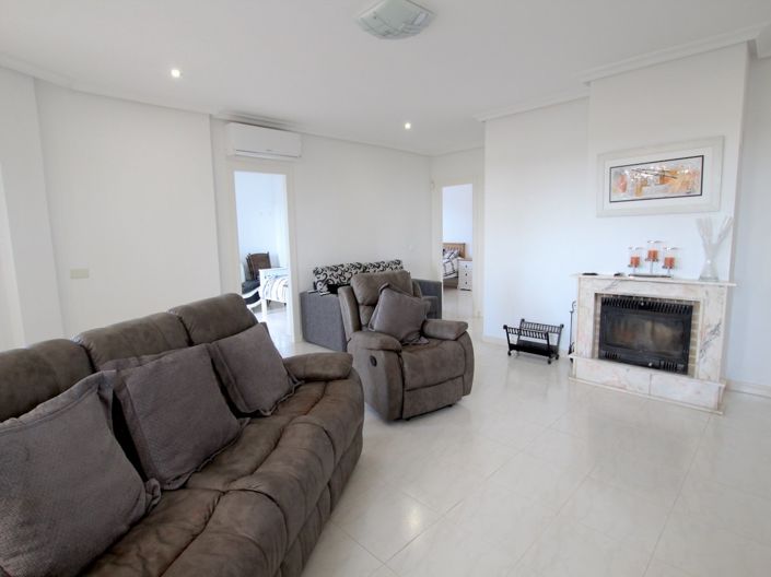Image No.25-5 Bed Villa for sale