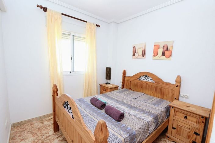 Image No.10-2 Bed Apartment for sale