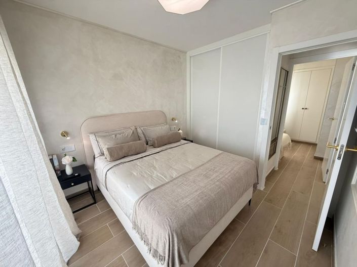 Image No.13-2 Bed Apartment for sale