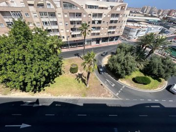 49670astylishtopfloorapartmentintorreviejawit