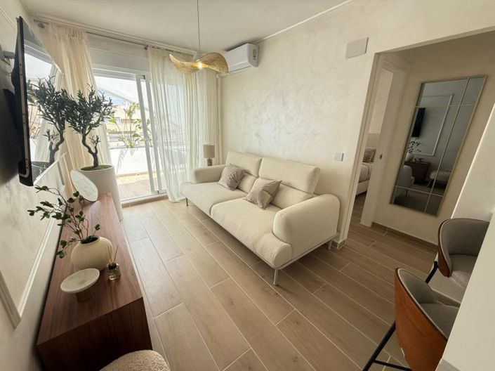 Image No.4-2 Bed Apartment for sale