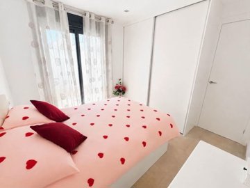 49677modernandstylish2bedroom2bathroombungalo