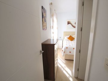 49677modernandstylish2bedroom2bathroombungalo