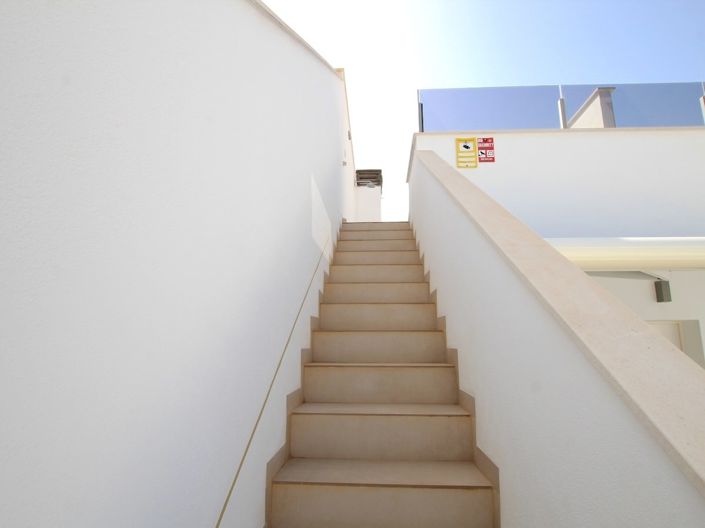 Image No.19-2 Bed Villa for sale