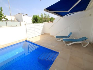 49677modernandstylish2bedroom2bathroombungalo