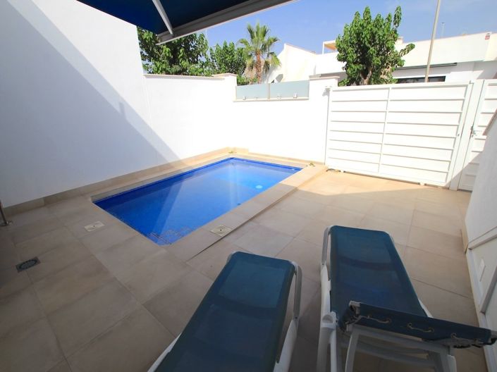 Image No.4-2 Bed Villa for sale