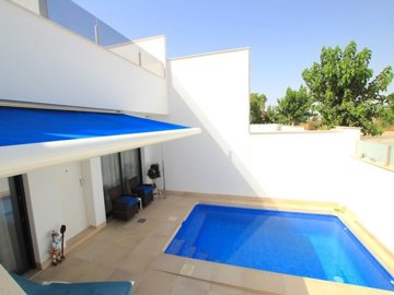 49677modernandstylish2bedroom2bathroombungalo