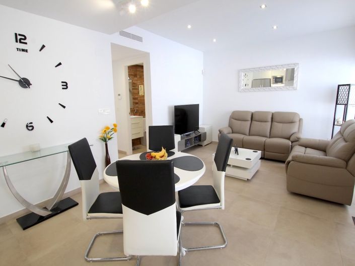 Image No.6-2 Bed Villa for sale