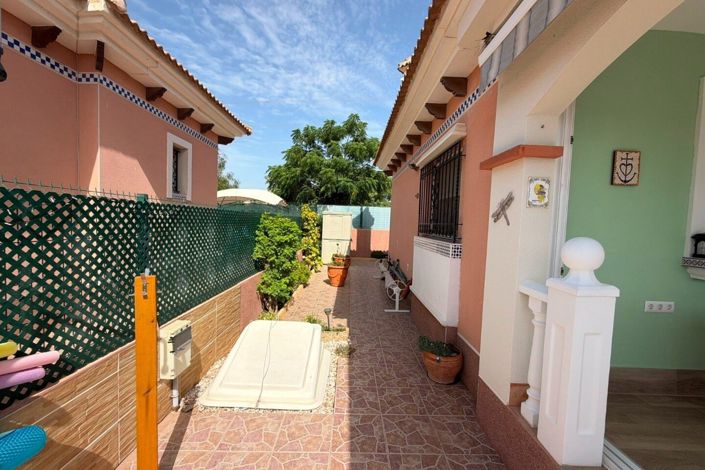 Image No.10-3 Bed Villa for sale