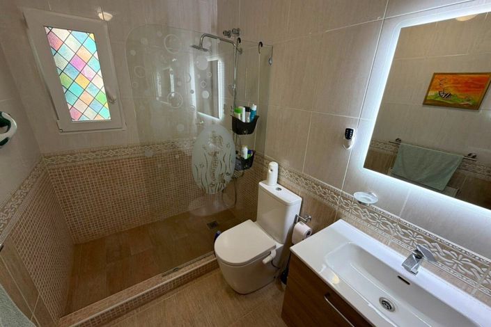 Image No.16-3 Bed Villa for sale