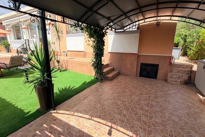Image No.19-3 Bed Villa for sale