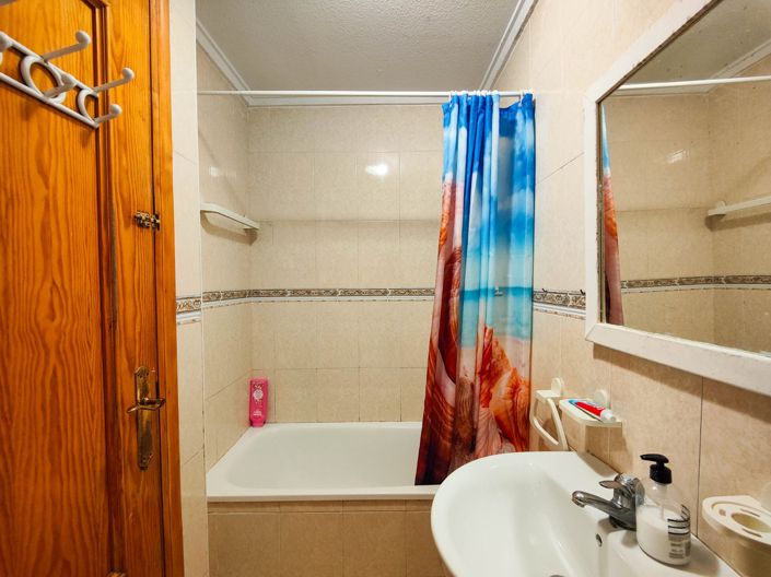Image No.17-2 Bed Apartment for sale